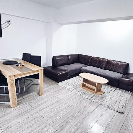 Apartament Dem Radulescu 3 Camere! Ramnicu Valcea Ngoại thất bức ảnh