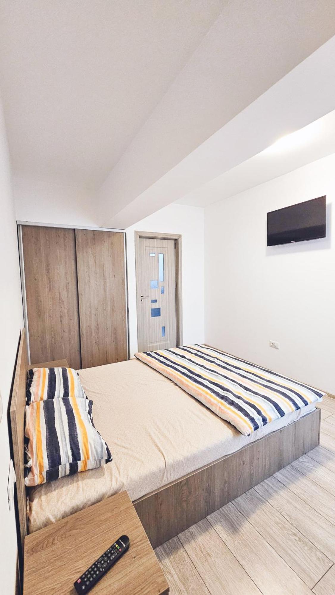 Apartament Dem Radulescu 3 Camere! Ramnicu Valcea Ngoại thất bức ảnh
